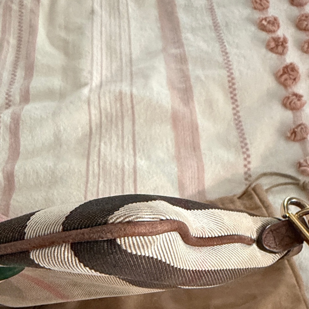 Burberry Nova check Canvas and Leather Crossbody Bag w/dust bag - Picture 4 of 6
